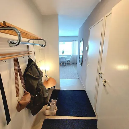 Bright Nordic For 4, Free Parking, Wifi, Smart Tv