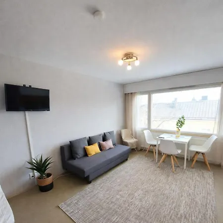 Bright Nordic For 4, Free Parking, Wifi, Smart Tv *