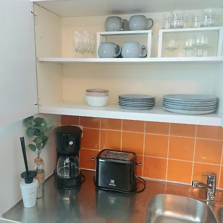 Bright Nordic For 4, Free Parking, Wifi, Smart Tv