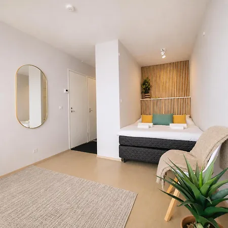 アパート Bright Nordic For 4, Free Parking, Wifi, Smart Tv *